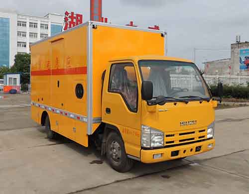 五十铃100P移动电源车